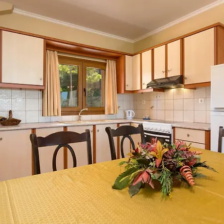 Appartement Venetico Beachfront & - 2 Bedroom Argassi