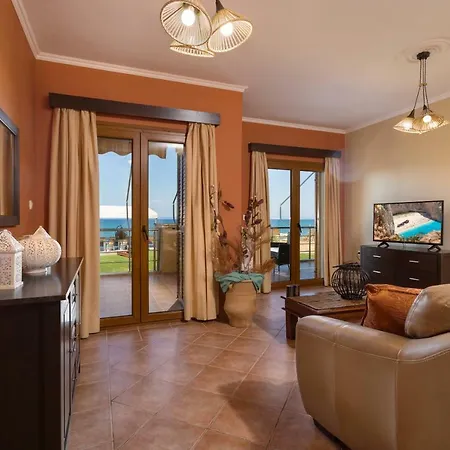 Venetico Beachfront & - 2 Bedroom * Argassi