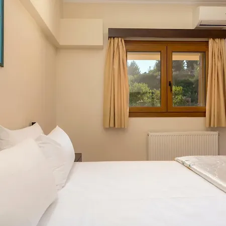 Venetico Beachfront & - 2 Bedroom