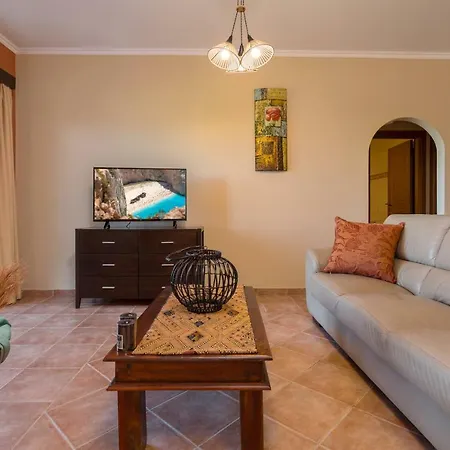 Venetico Beachfront & - 2 Bedroom