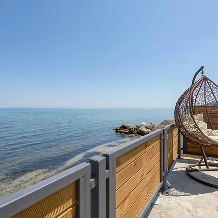 شقة Venetico Beachfront & - 2 Bedroom *