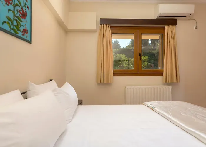 Venetico Beachfront & - 2 Bedroom