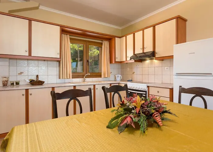 Apartamento Venetico Beachfront & - 2 Bedroom Argassi