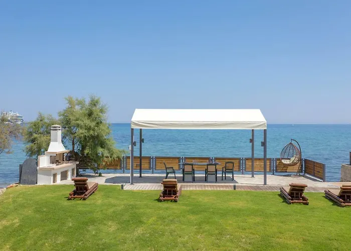 Apartamento Venetico Beachfront & - 2 Bedroom