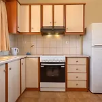 Venetico Beachfront & - 2 Bedroom Apartamento *