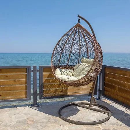 Venetico Beachfront & - 2 Bedroom Lägenhet