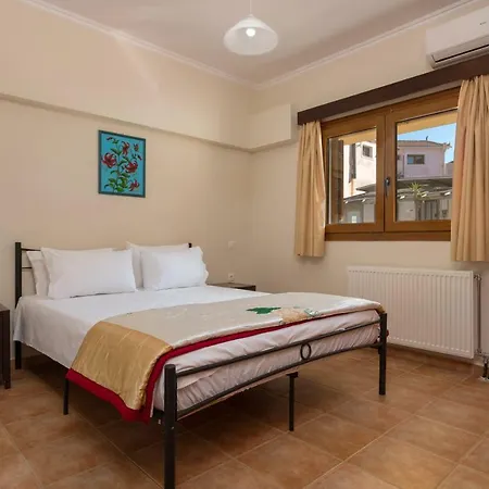 Lägenhet Venetico Beachfront & - 2 Bedroom